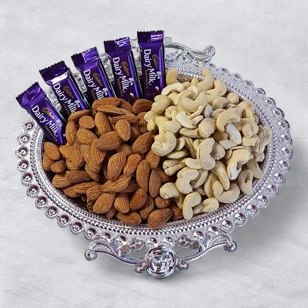 Nut & Chocolate Gift Box