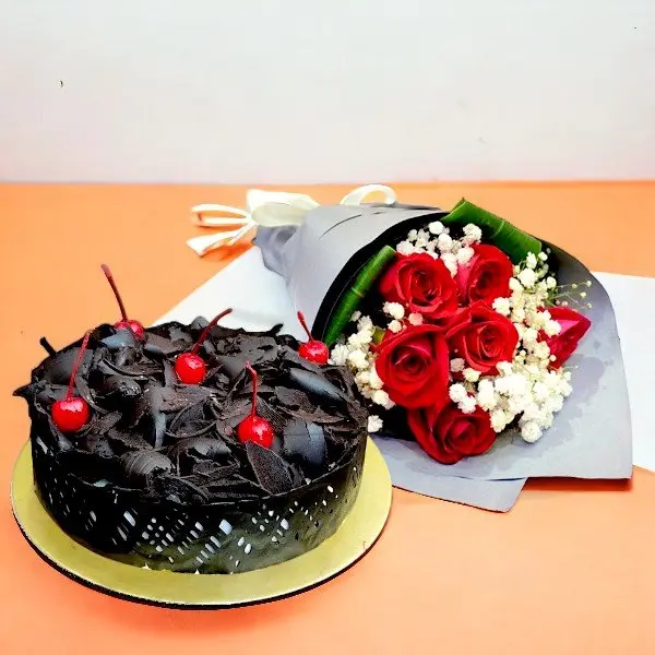 Roses & Cake Magic